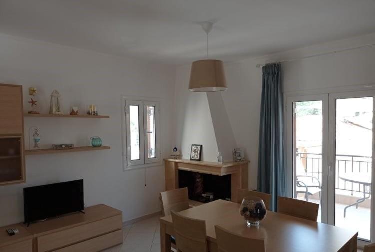 Hermes Holiday Home In The Port Of Sivota Exterior photo